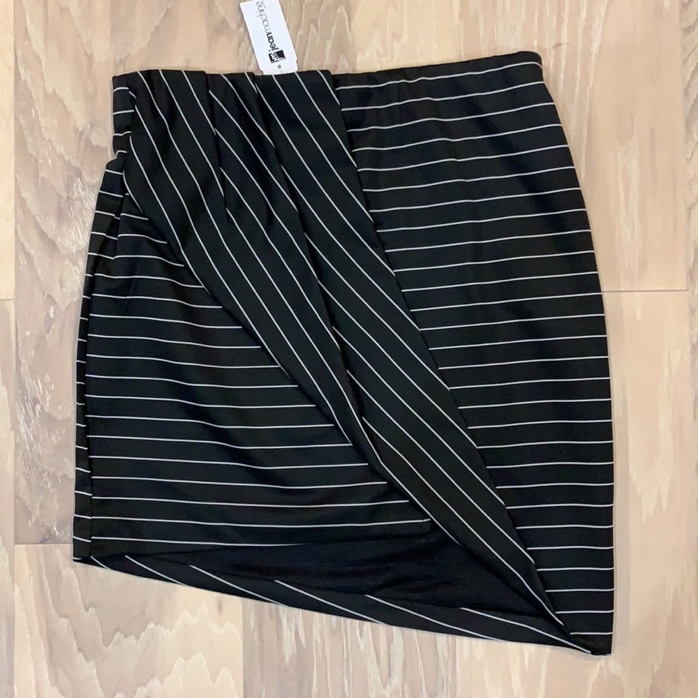 YDE striped skirt - Size medium